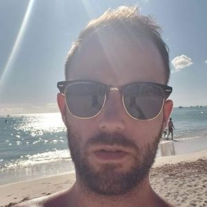 Meet your Posher, Wes